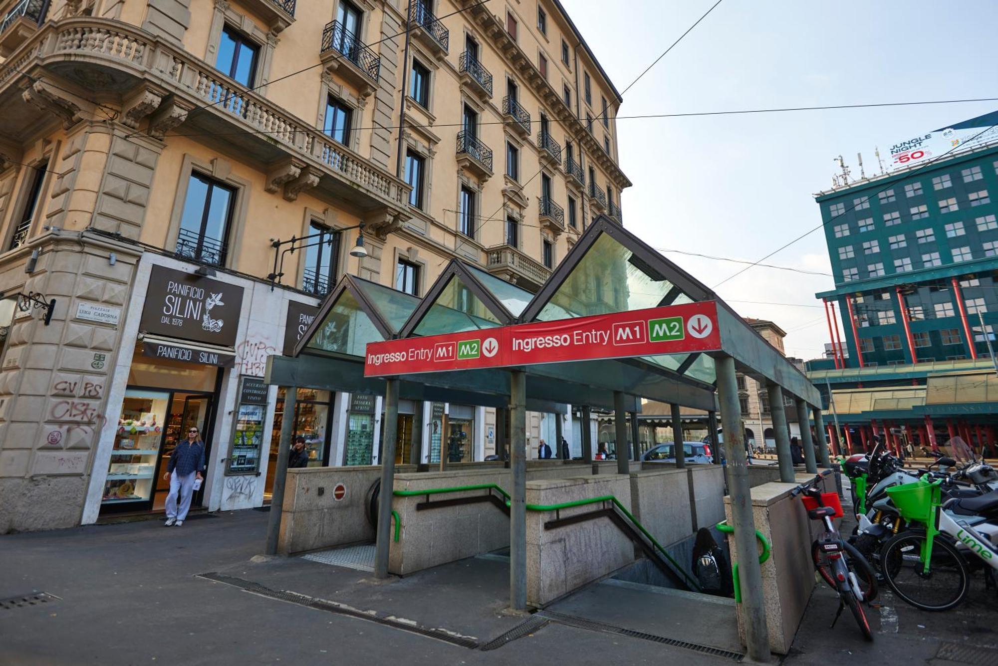 Cadorna Cityview Flat - Strategic Position In The Middle Of The Square Milão Exterior foto