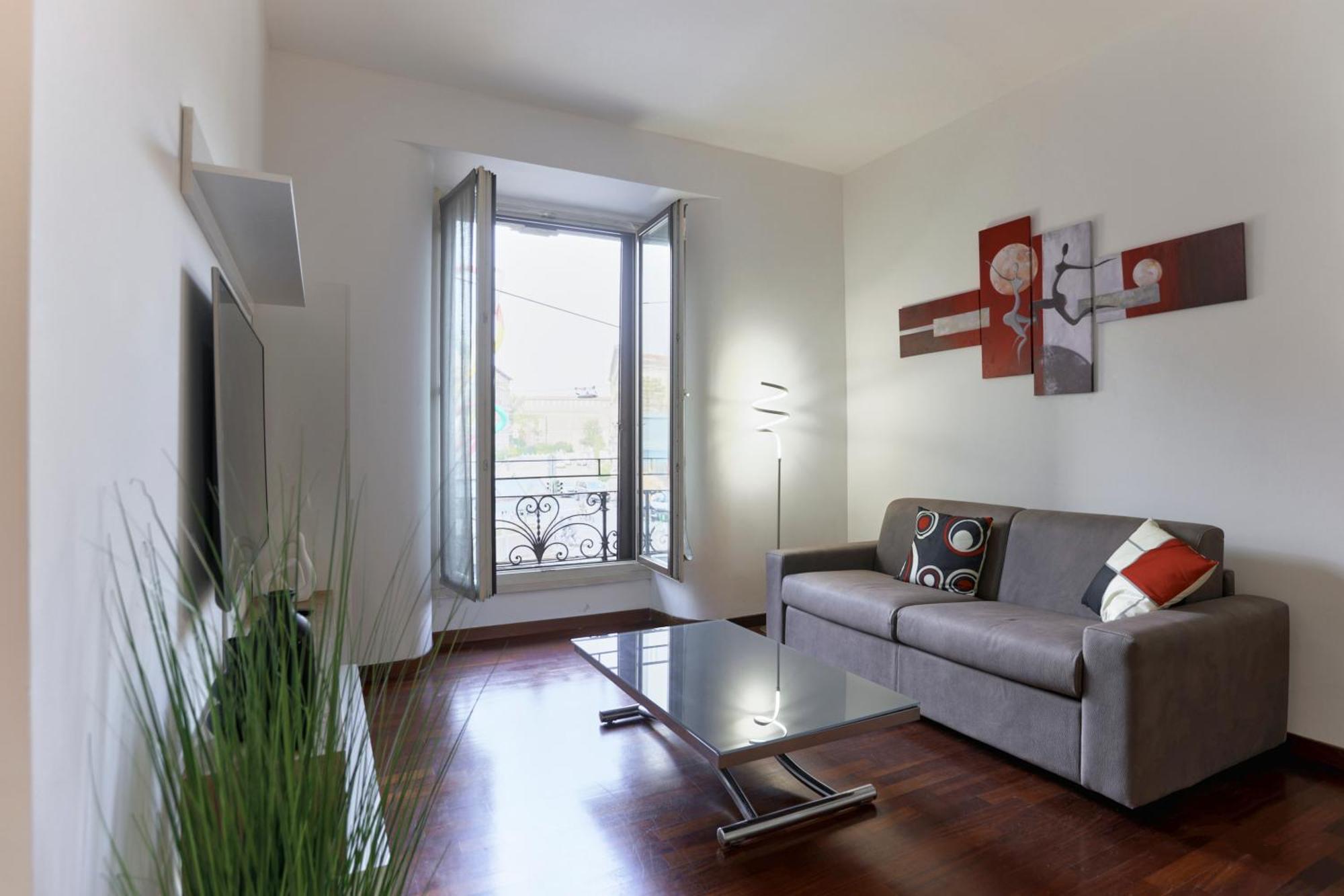 Cadorna Cityview Flat - Strategic Position In The Middle Of The Square Milão Exterior foto